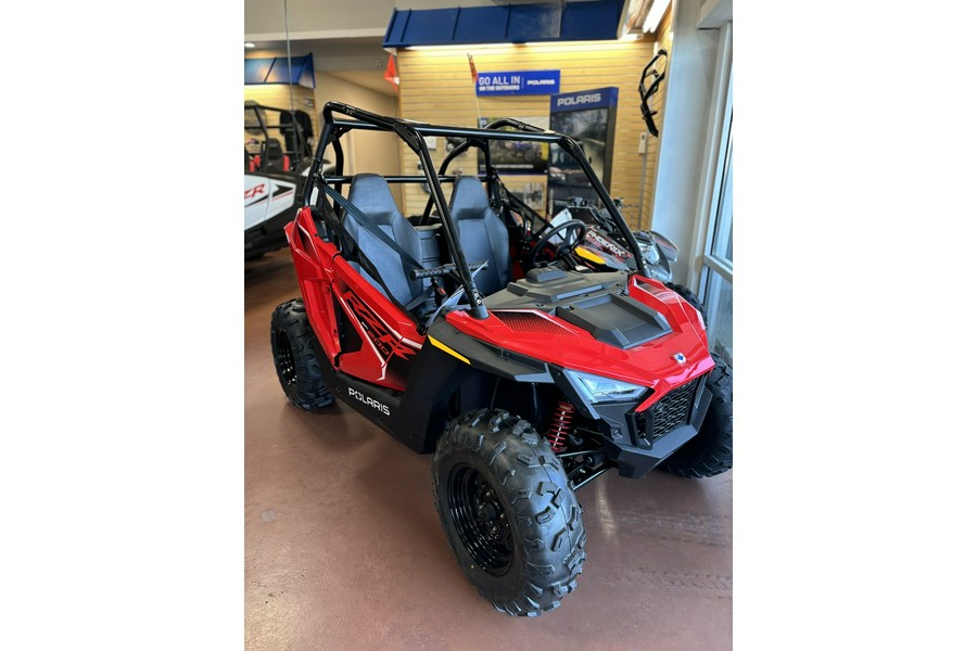 2025 Polaris Industries 2025 RZR 200