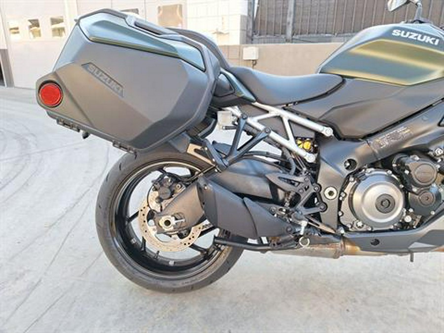 2024 Suzuki GSX-S1000GX+