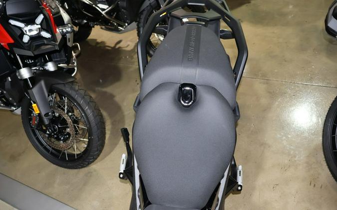 2026 BMW R 1300 RS Triple Black