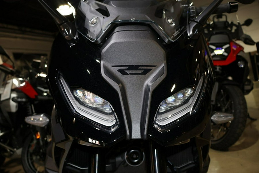 2026 BMW R 1300 RS Triple Black