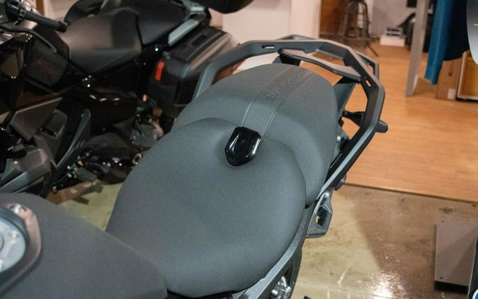 2026 BMW R 1300 RS Triple Black