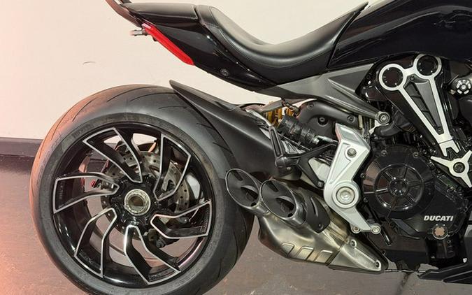 2017 Ducati XDiavel S Thrilling Black Dark Stealth