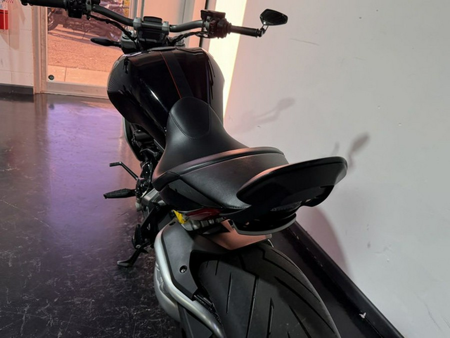 2017 Ducati XDiavel S Thrilling Black Dark Stealth
