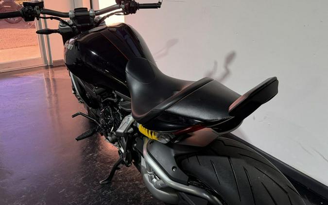 2017 Ducati XDiavel S Thrilling Black Dark Stealth
