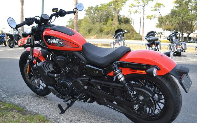 2026 Harley-Davidson® Nightster® Blood Orange - RH975