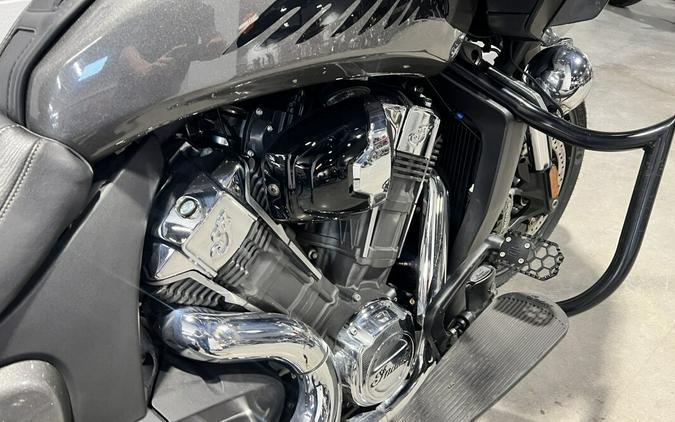 2020 Indian Motorcycle Challenger Titanium Metallic
