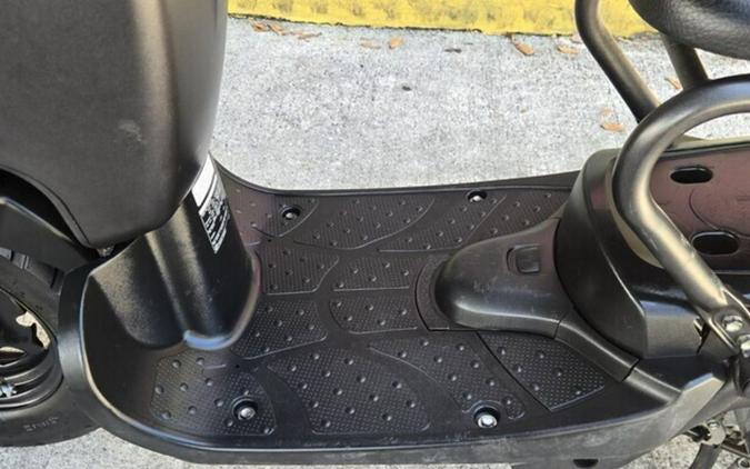 2009 Honda Ruckus Base