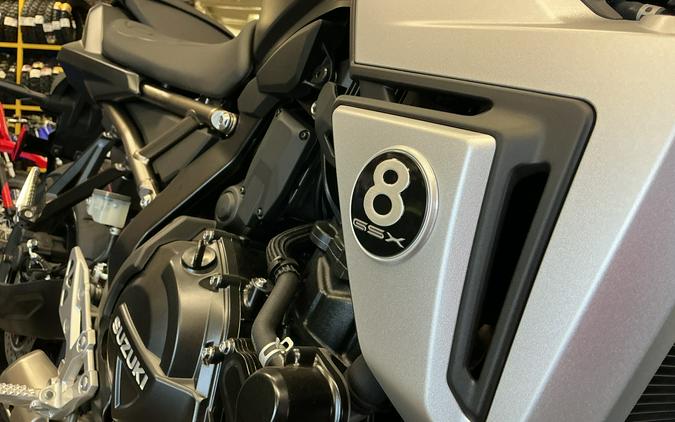 2026 GSX-8T - Suzuki