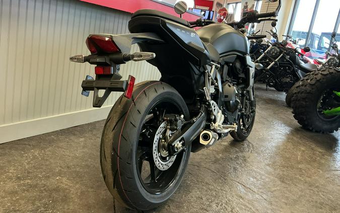 2026 GSX-8T - Suzuki