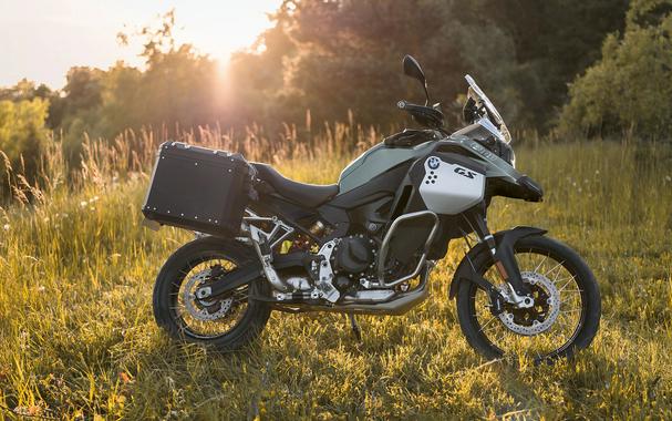2027 BMW F 900 GS Adventure