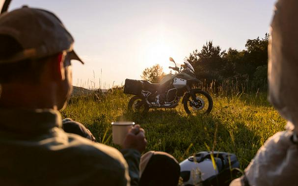 2027 BMW F 900 GS Adventure