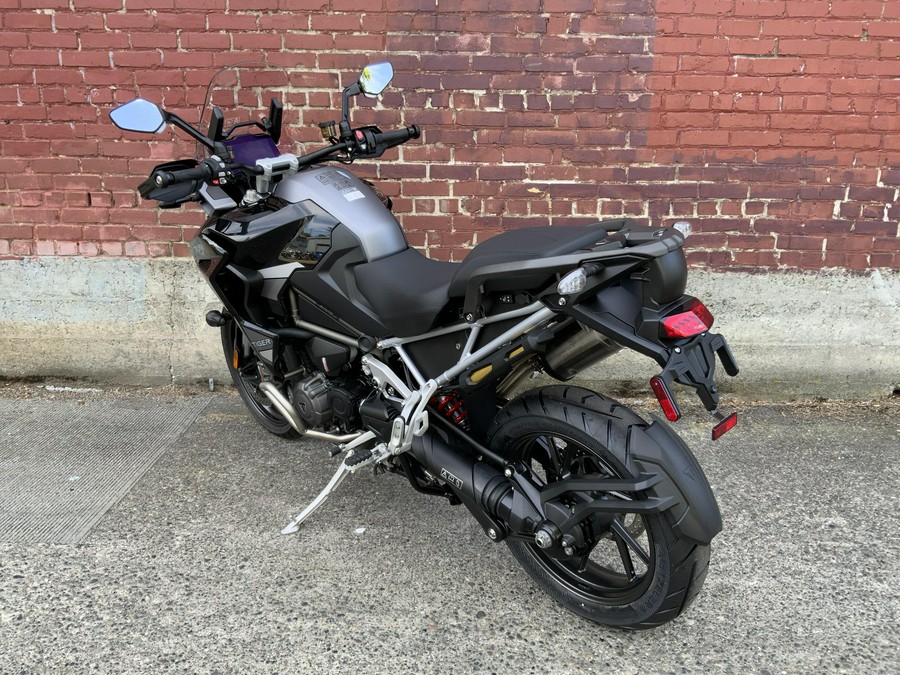 2025 Triumph TIGER 1200 GT EXPLORER
