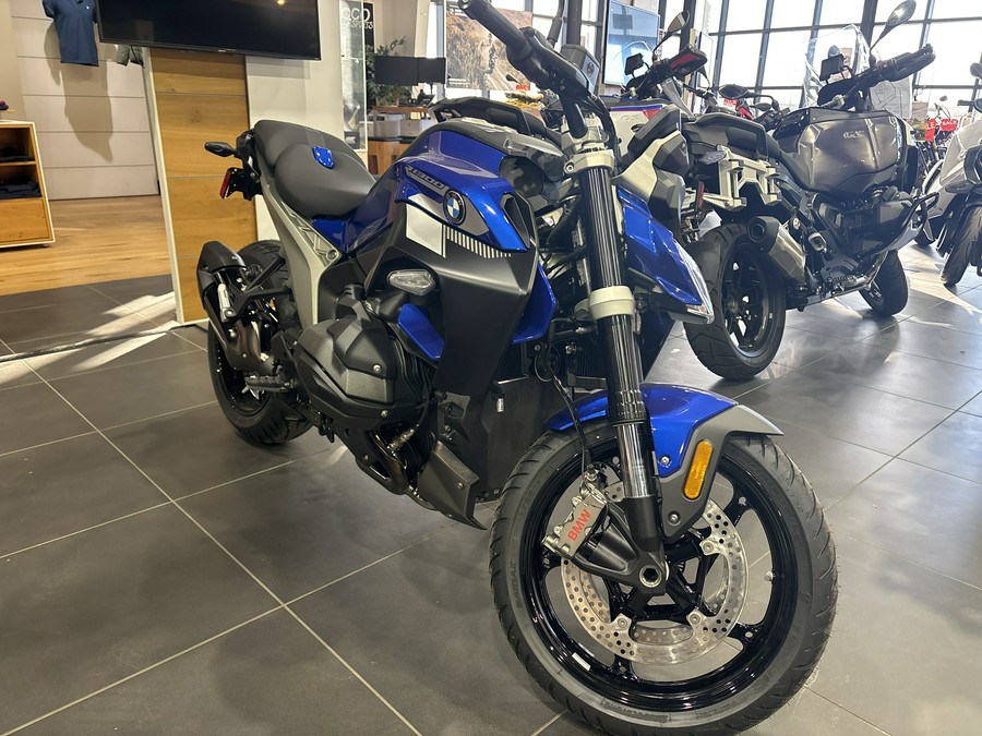 2026 BMW R 1300 R