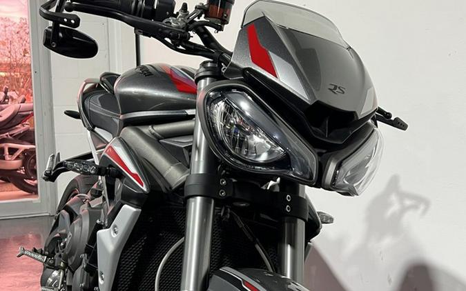 2020 Triumph Street Triple R Sapphire Black