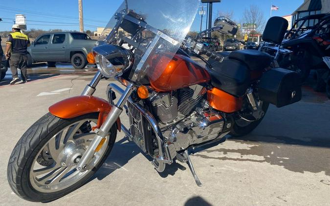 2004 Honda® VTX1300C4