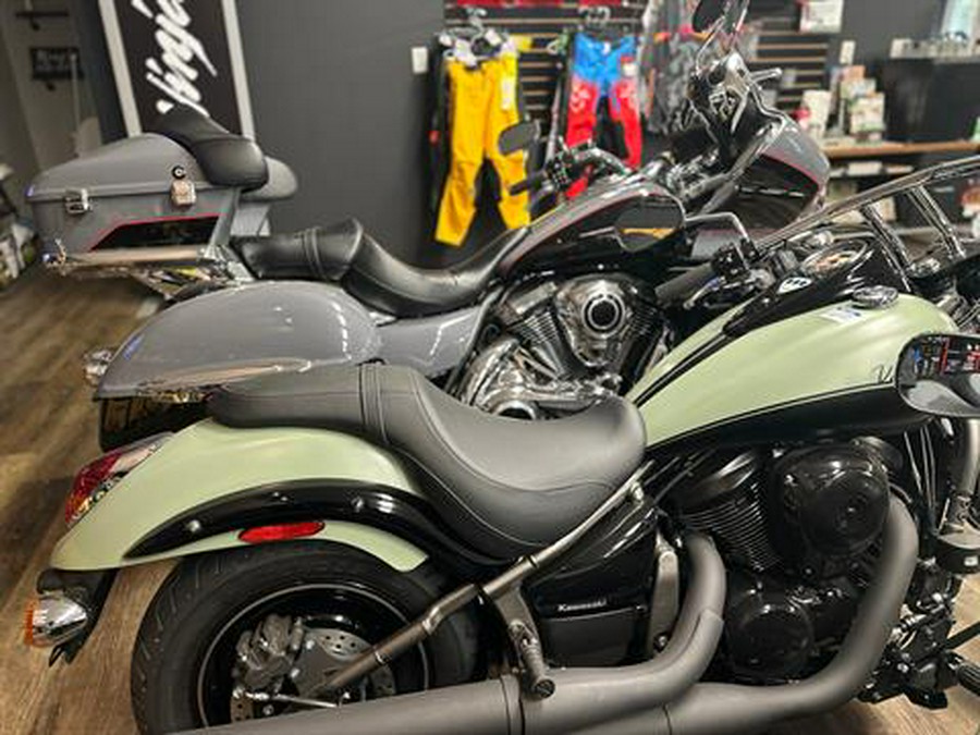 2023 Kawasaki Vulcan 900 Custom