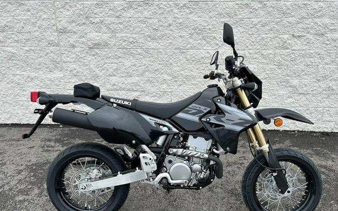 2024 Suzuki DR-Z400SM