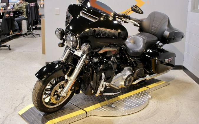 Used 2020 Harley-Davidson Electra Glide Standard Grand American Touring FLHT Motorcycle For Sale In Columbus, OH