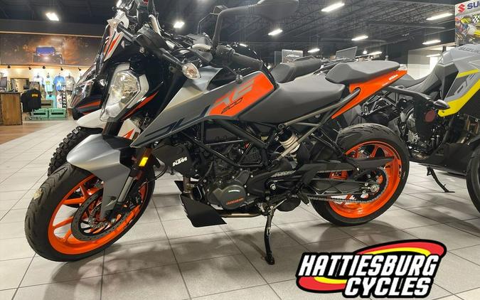 2023 KTM Duke 200