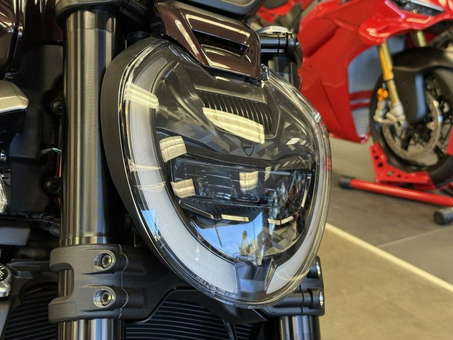 2026 Ducati XDiavel V4 Black Lava