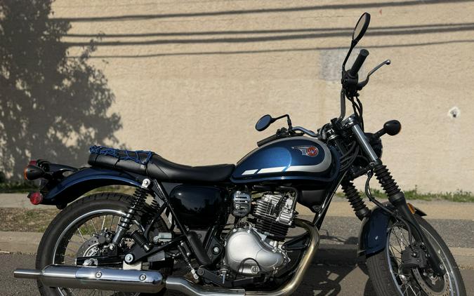 2025 Kawasaki W230 ABS