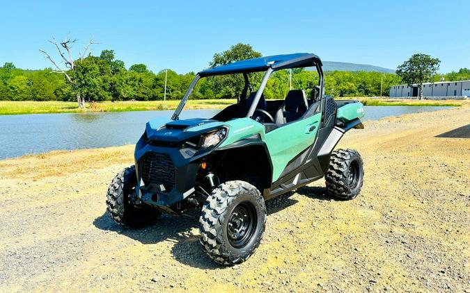2026 Can-Am® Commander DPS 700