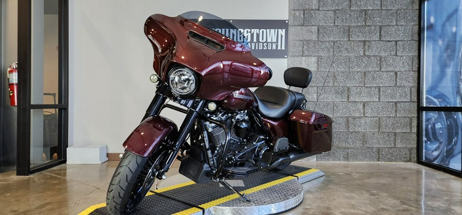 2018 Harley-Davidson® Street Glide® Special FLHXS