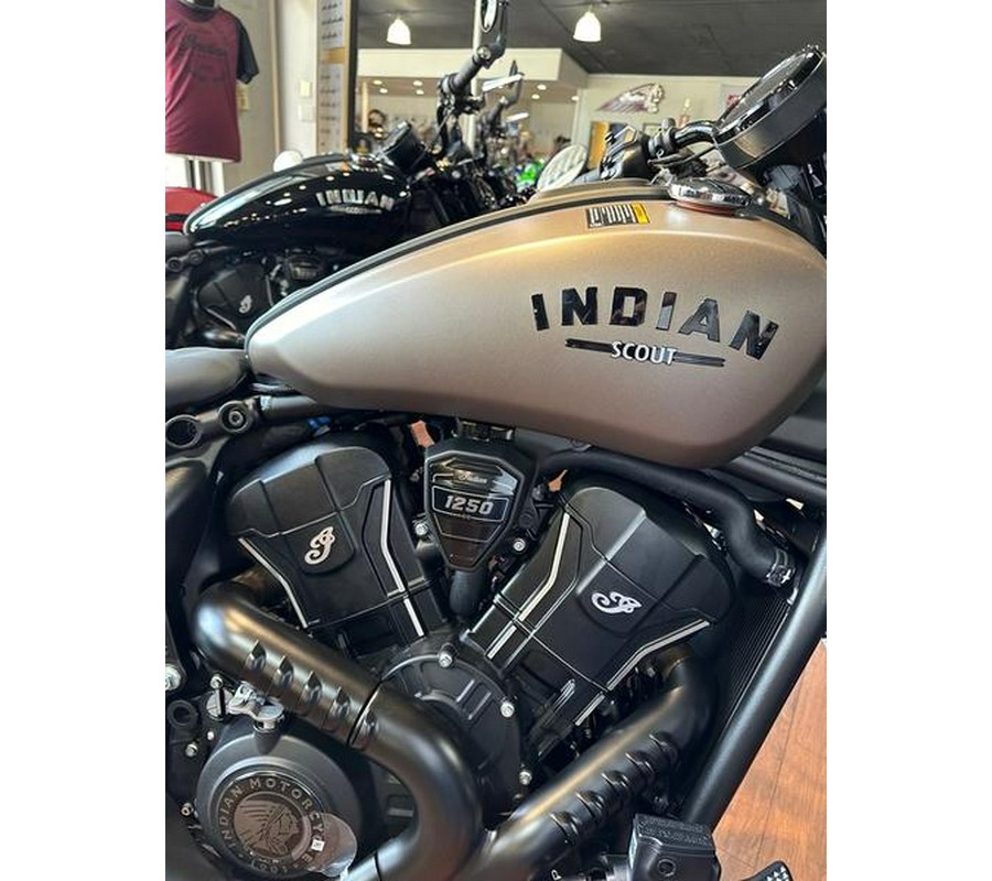 2025 Indian Motorcycle® Sport Scout® Limited Nara Bronze Smoke