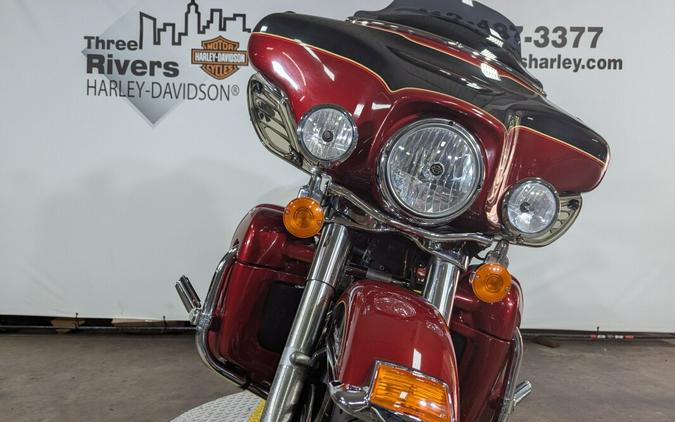 2007 Harley-Davidson Electra Glide® Ultra Classic® Two-Tone Fire Red and Vivid Black