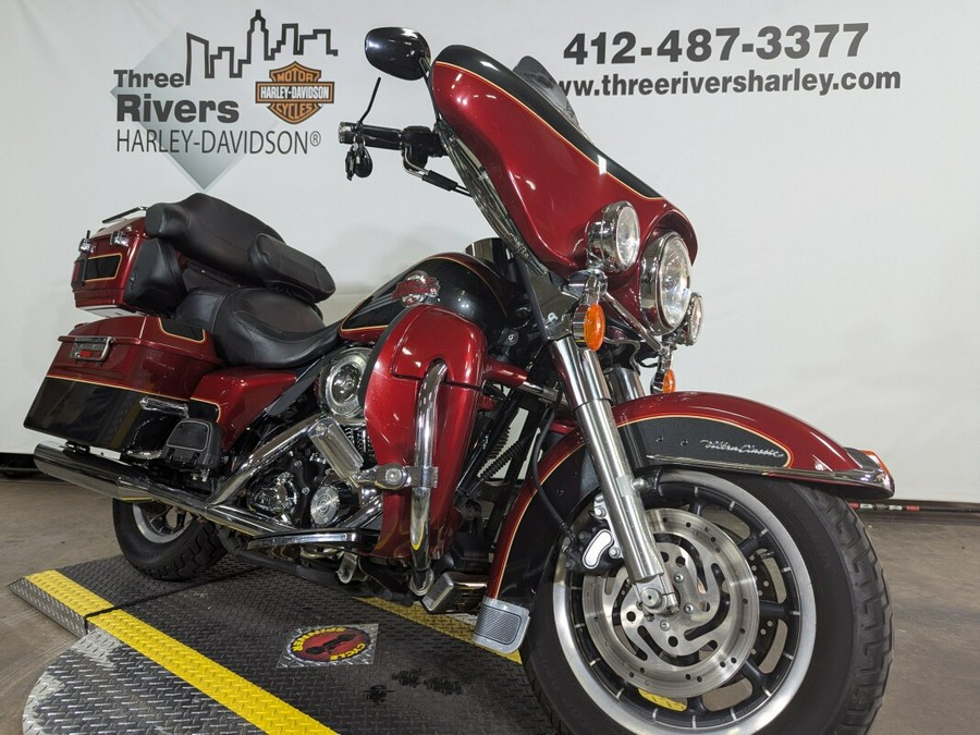 2007 Harley-Davidson Electra Glide® Ultra Classic® Two-Tone Fire Red and Vivid Black