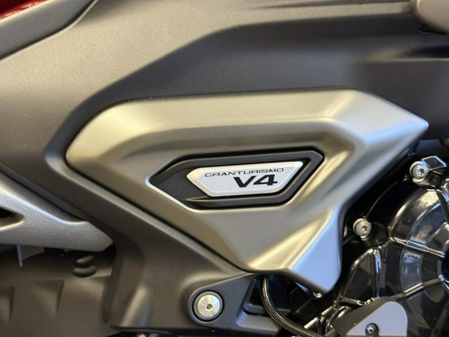 2026 Ducati XDiavel V4 Burning Red