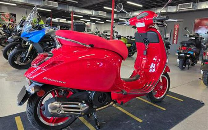 2025 Vespa Primavera 150 Red