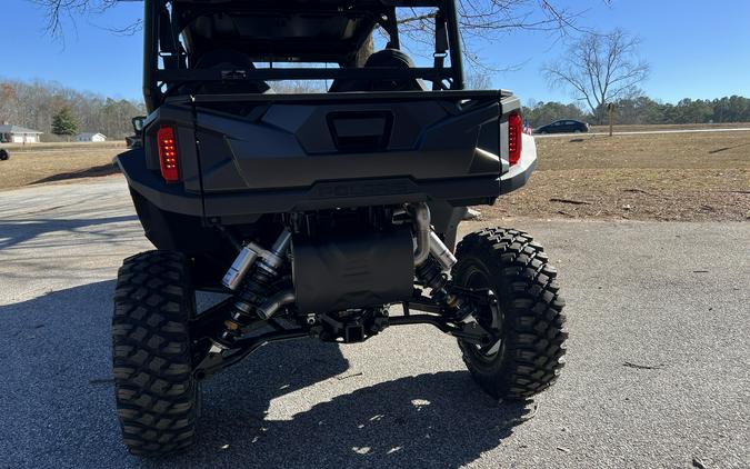 2026 Polaris GENERAL® XP 4 1000 Premium