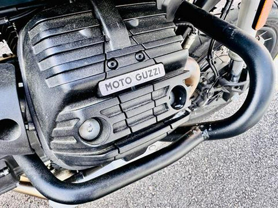 2022 Moto Guzzi V85 TT