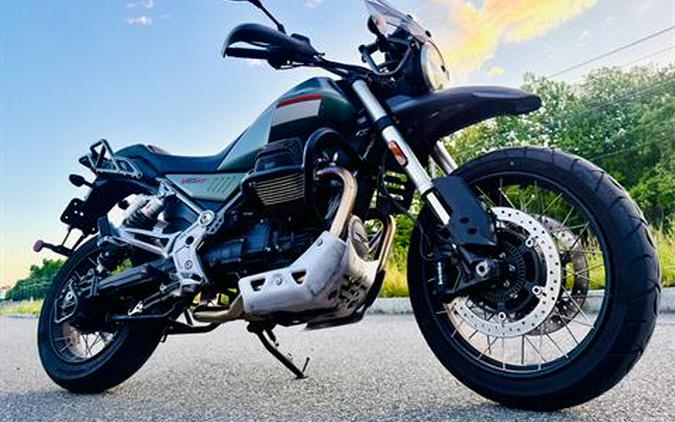 2022 Moto Guzzi V85 TT