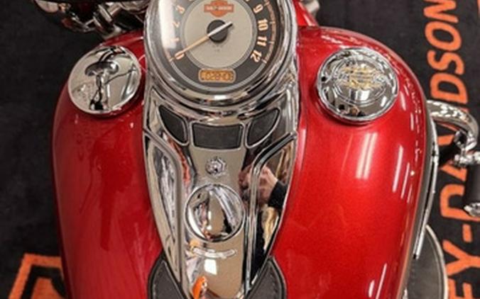 2012 Harley-Davidson Softail FLSTC - Heritage Classic