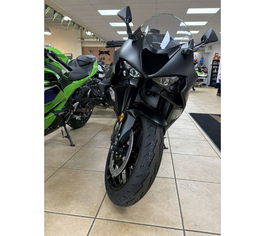 2027 Kawasaki Ninja ZX-6R ABS