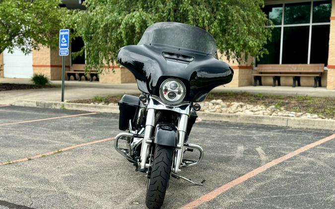 2022 Harley-Davidson Street Glide Special Black