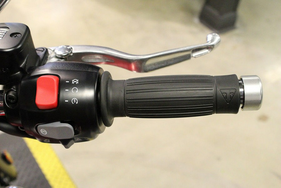 2026 Triumph Bonneville Speedmaster Carnival red