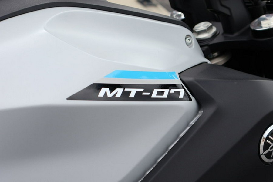 2025 Yamaha MT 07