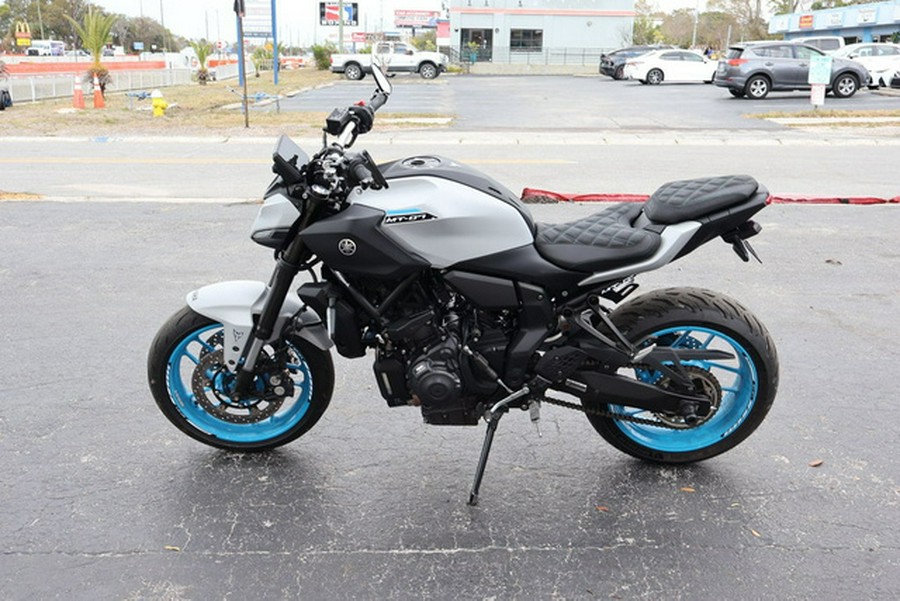 2025 Yamaha MT 07