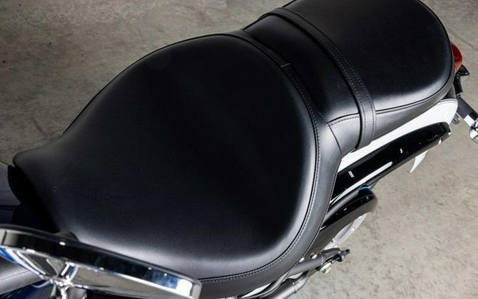 2026 Kawasaki Vulcan 900 Classic