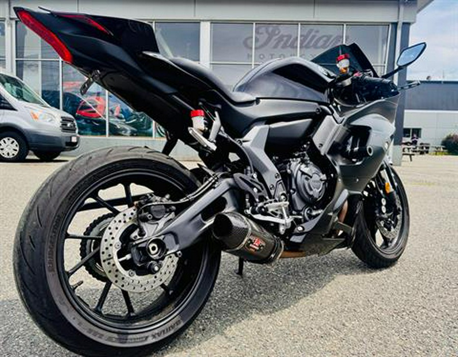 2025 Yamaha YZF-R7