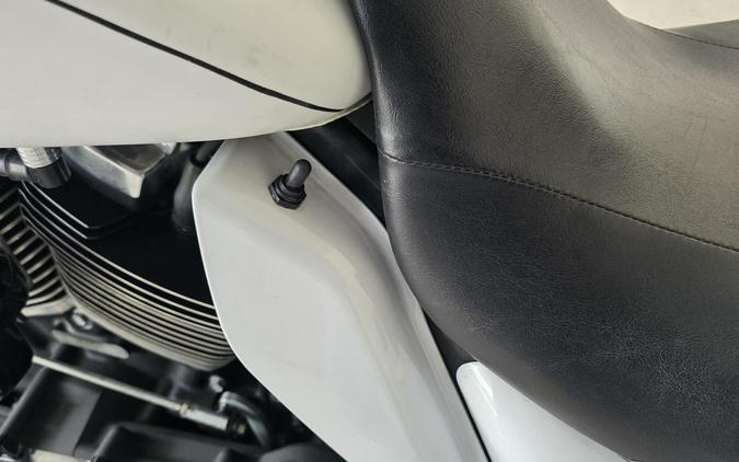 2020 Harley-Davidson® Street Glide® Special Stone Washed White Pearl