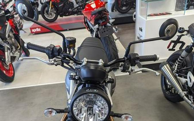 2023 Triumph Speed Twin 900 Matte Silver Ice