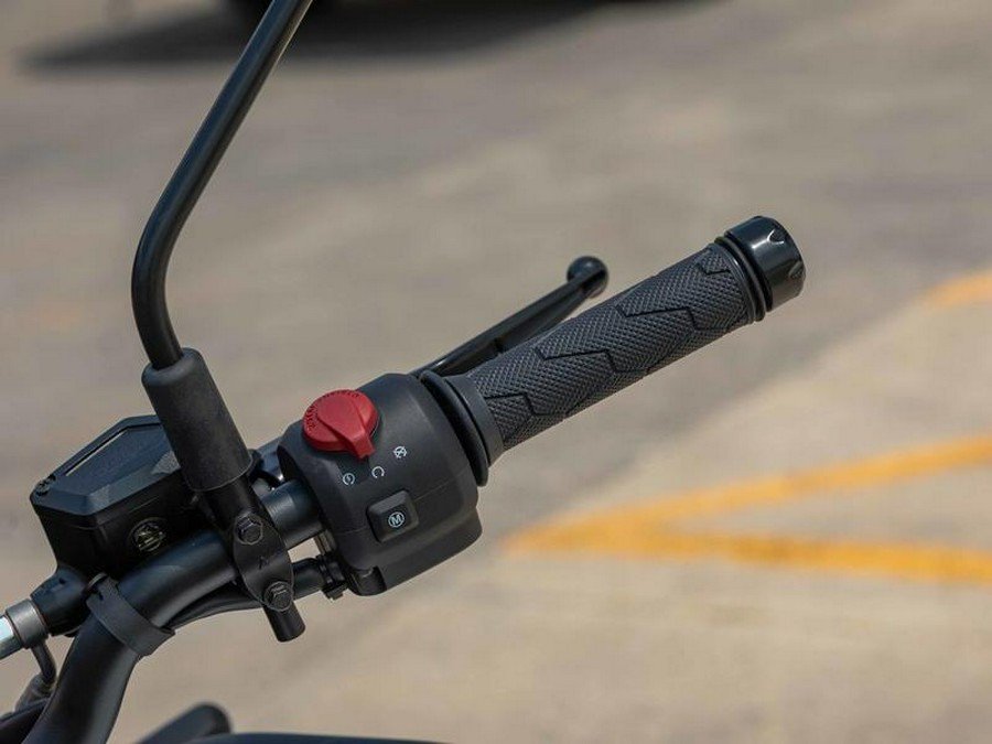 2026 Royal Enfield Himalayan 450 Kamet White (Tubeless)