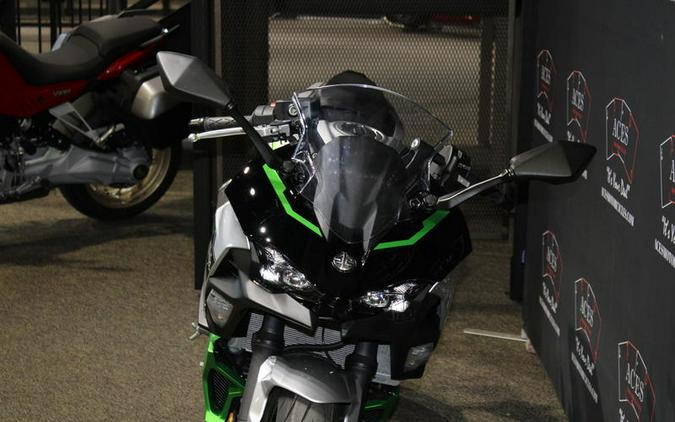 2024 Kawasaki Ninja® 7 Hybrid ABS