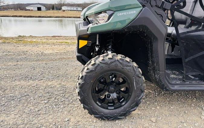 2026 Can-Am® Defender DPS HD7 Compass Green