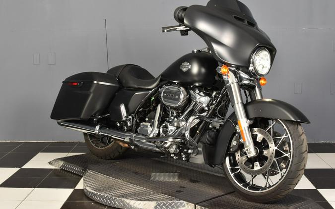 2022 Harley-Davidson Street Glide Special