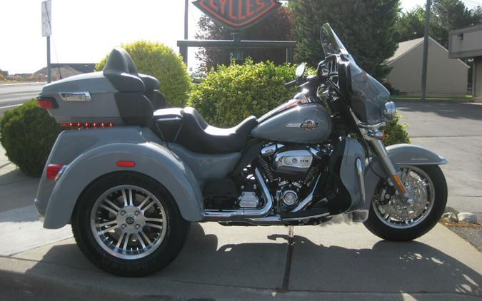 2024 Harley-Davidson Tri Glide Ultra Billiard Gray